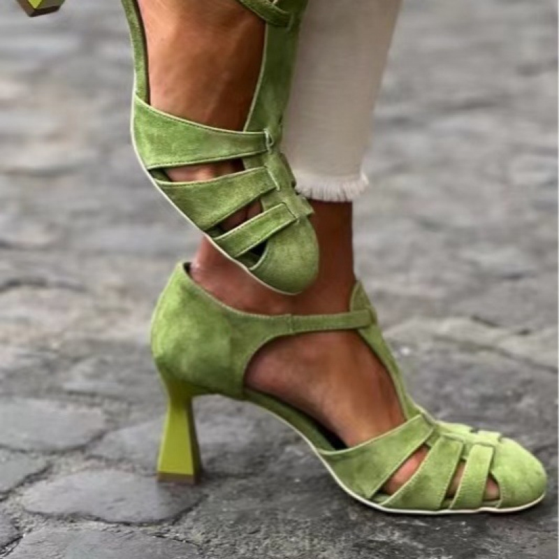 Summer Clothing Collection - Sandalias de tacón bajo de gamuza