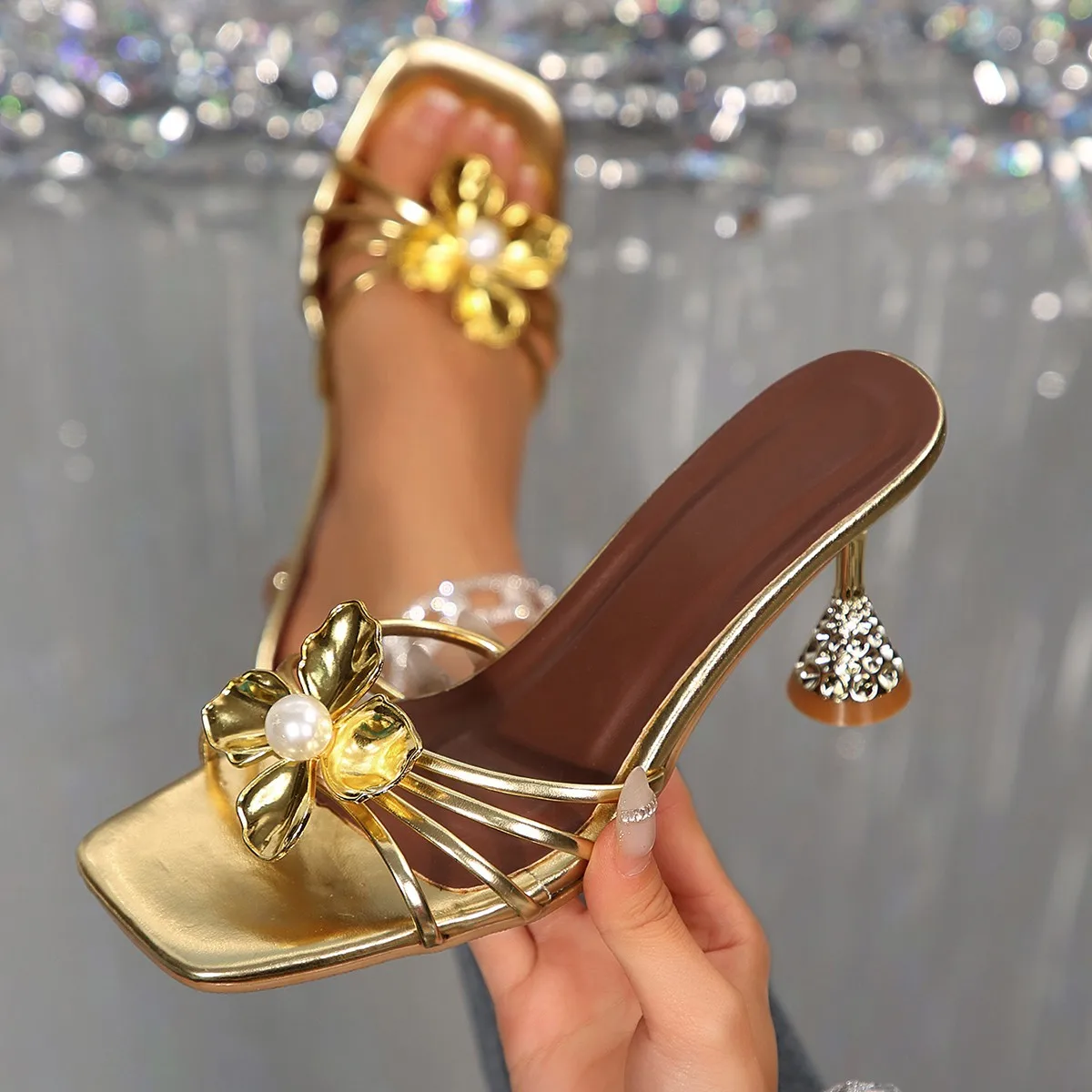 Summer Clothing Collection - Sandalias Vintage de Metal con Flores