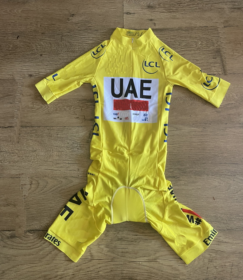 Summer Clothing Material - Mono con corte láser 2024, equipo