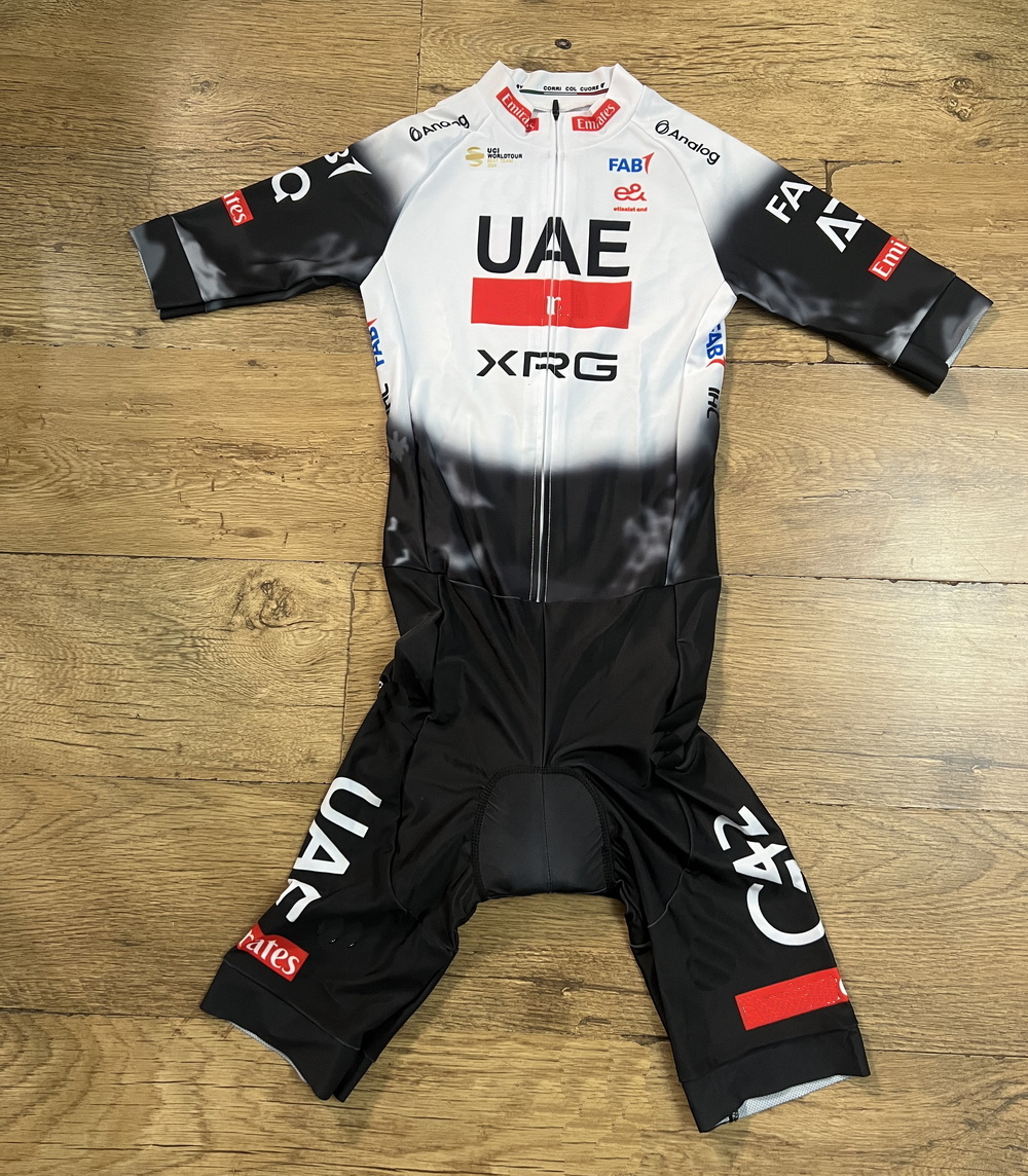Traje de Ciclismo LASER CUT Sk - Summer Clothing Material reseña y precio